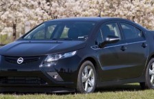 GM Builds First Opel Ampera
