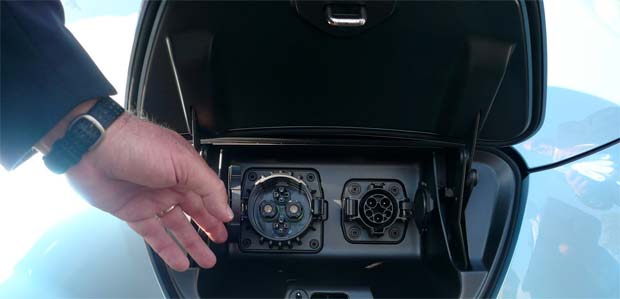 Leaf Charging SAE Unveils Standard for Electric Cars Charging