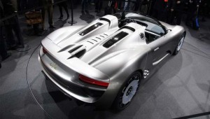 Porsche 918 Spyder Hybrid 1 300x170 Porsche 918 Spyder Hybrid 1
