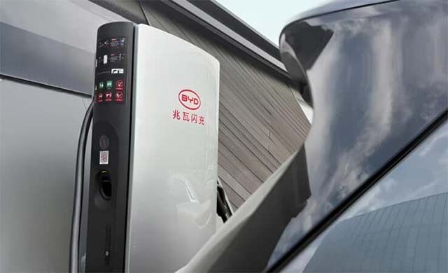 BYD unveils 1,000-kW charging system that charges EVs in five minutes