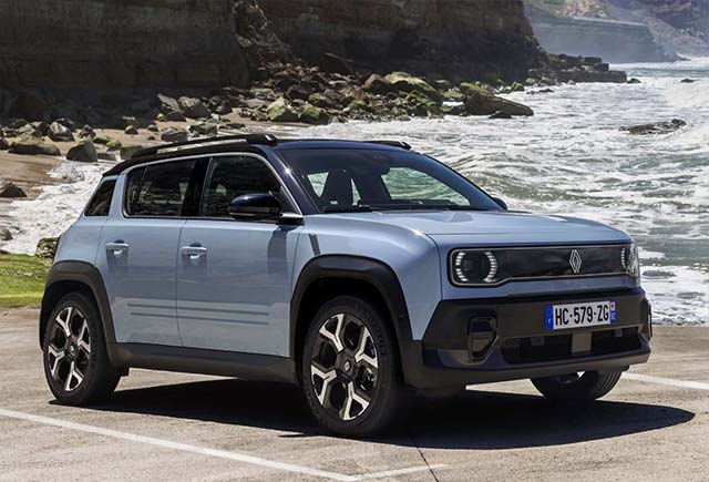 Renault 4 E-Tech electric priced from £26,995 in the UK
