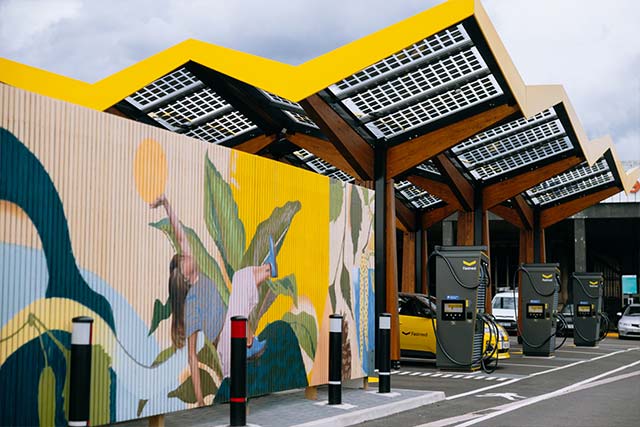 Fastned Opens First Ultra Rapid EV Charging Hub In London Fastned Opens First Ultra Rapid EV Charging Hub In London
